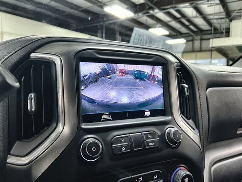 Used 2021 Chevrolet Silverado 1500 RST image 29