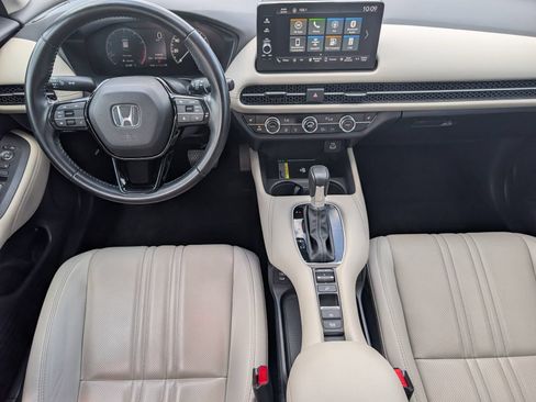 Used 2025 Honda HR-V EX-L image 9