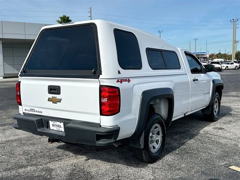 Used 2018 Chevrolet Silverado 1500 W/T w/ Trailering Package image 5