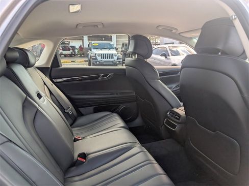 Used 2022 Genesis G80 2.5T image 15