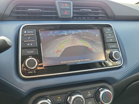 Used 2025 Nissan Versa SV FWD image 26