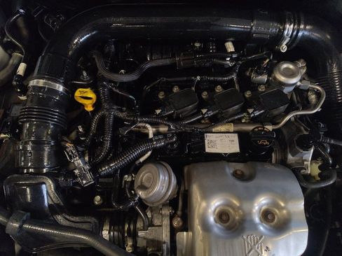 Used 2018 Ford Focus SE image 30