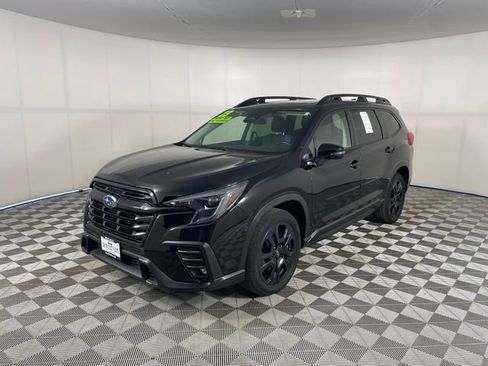 Used 2023 Subaru Ascent Onyx Edition AWD/4WD image 1