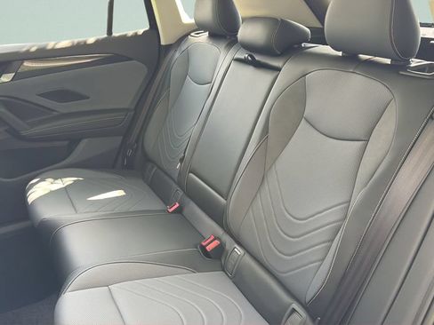 New 2026 Volkswagen Tiguan SE AWD/4WD image 28