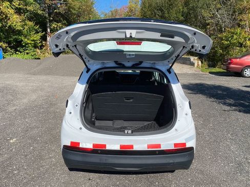 Used 2023 Chevrolet Bolt LT image 24