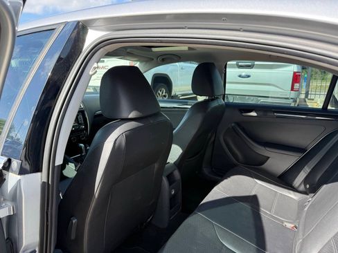 Used 2015 Volkswagen Jetta TDI SEL FWD image 12