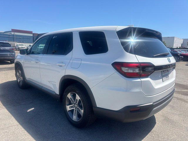 Used 2025 Honda Pilot EX-L image 7