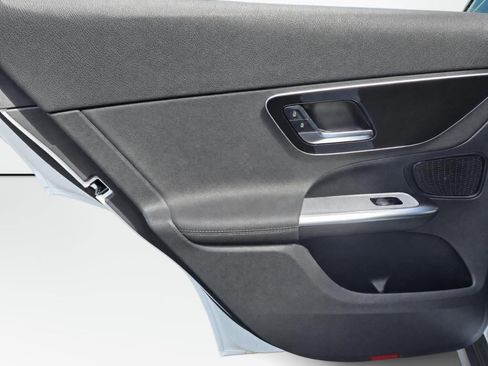 New 2027 Mercedes-Benz GLC 300 4MATIC image 19