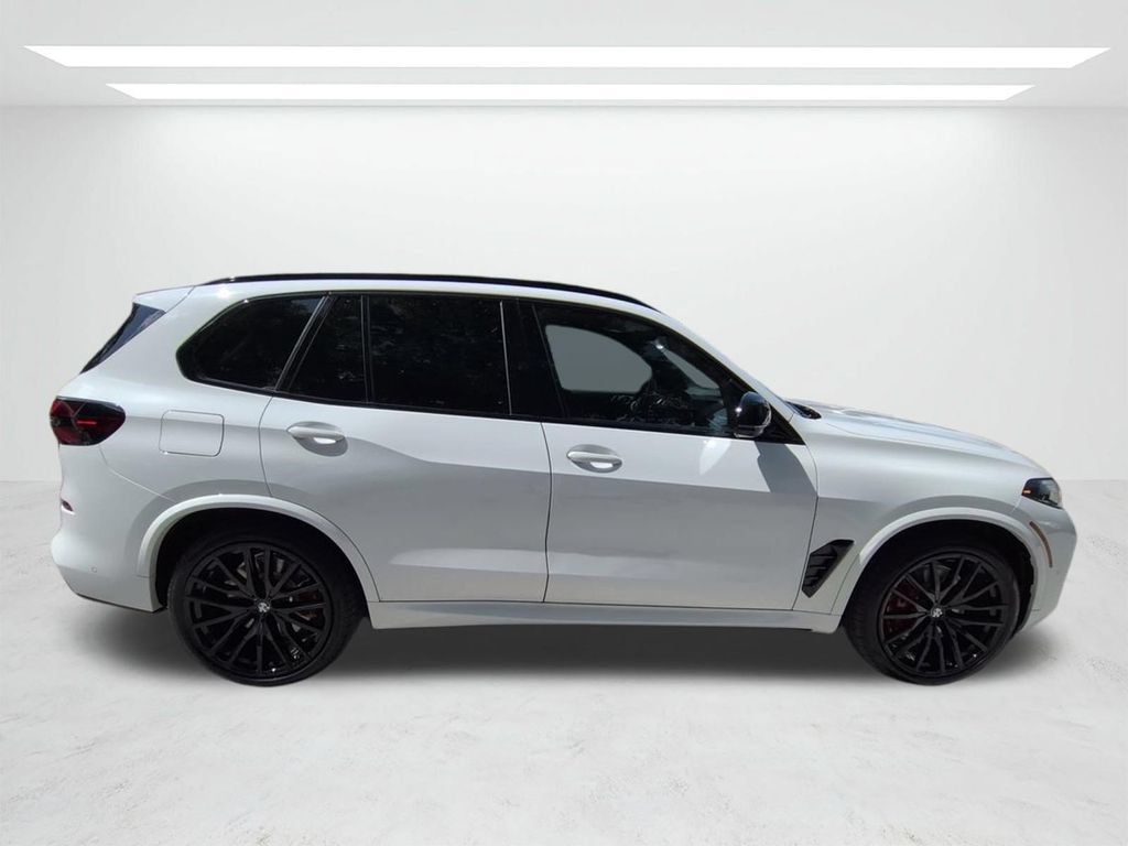 New 2026 BMW X5 M60i AWD/4WD image 3
