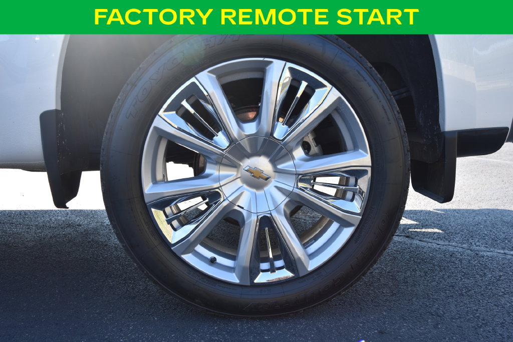 Used 2025 Chevrolet Silverado 1500 High Country AWD/4WD image 14