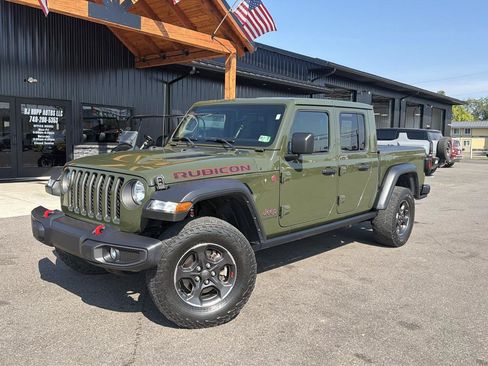 Used 2022 Jeep Gladiator Rubicon w/ Trailer Tow Package AWD/4WD image 1