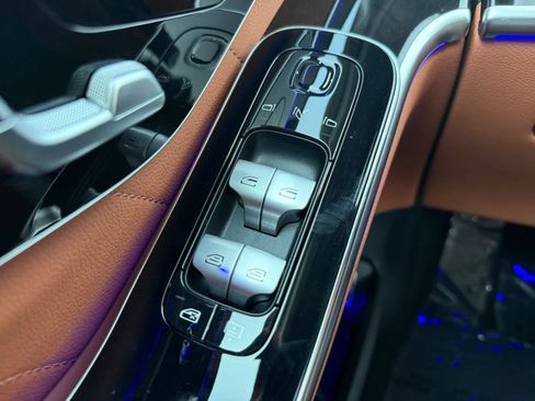 Certified 2025 Mercedes-Benz S 580 4MATIC Sedan image 26