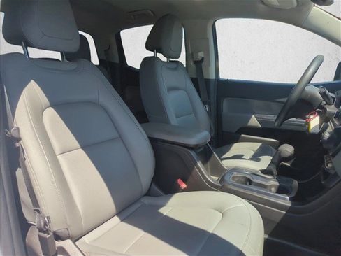 Used 2017 Chevrolet Colorado W/T RWD image 27