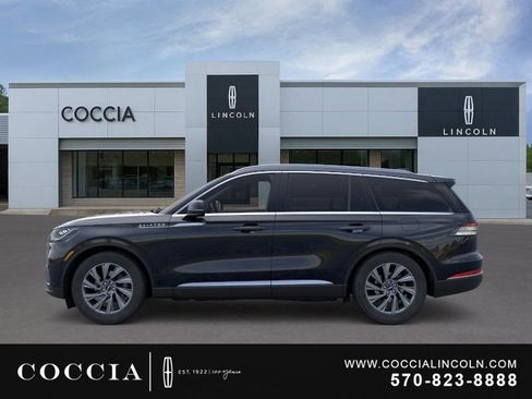 New 2026 Lincoln Aviator AWD image 3