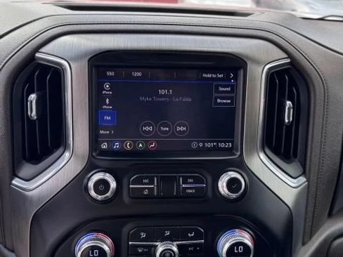 Used 2023 GMC Sierra 2500 Denali w/ Denali Ultimate Package AWD/4WD image 12