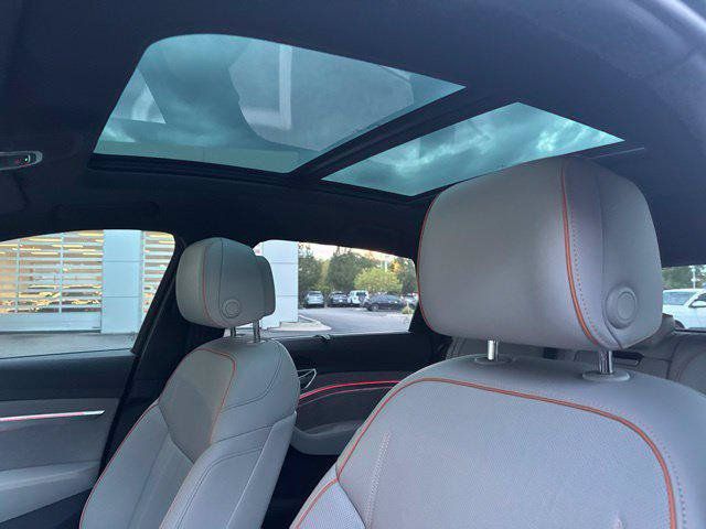 Certified 2024 Audi Q8 e-tron Prestige w/ Prestige Package AWD/4WD image 11