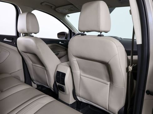 Used 2017 Ford Escape Titanium image 20