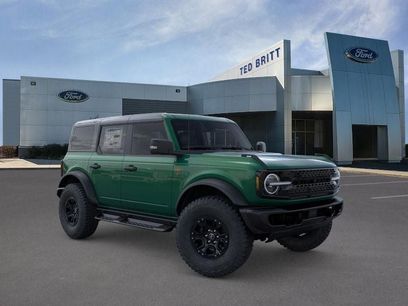 New 2025 Ford Bronco Badlands w/ Sasquatch Package