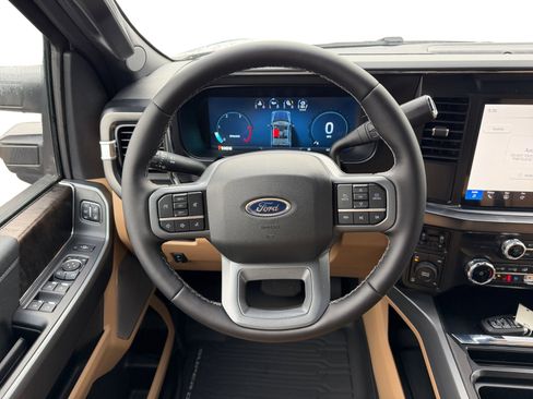 New 2026 Ford F250 Lariat w/ FX4 Off-Road Package image 12