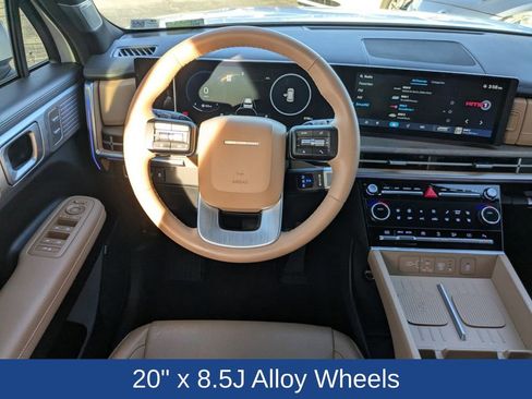 Used 2025 Hyundai Santa Fe Limited image 20