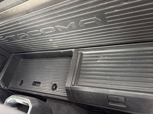 Used 2024 Toyota Tacoma SR RWD image 28
