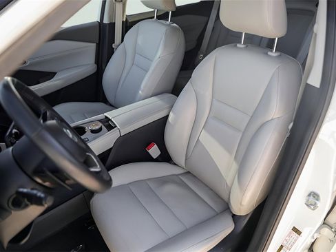 Used 2021 Nissan Rogue SL w/ Premium Package image 10