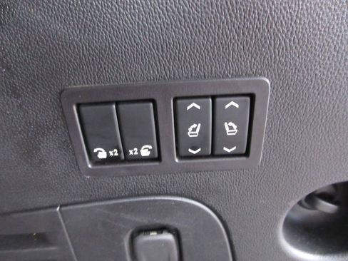 Certified 2017 Chevrolet Tahoe LT w/ LT Signature Package image 13