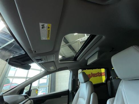 Used 2019 Honda Odyssey EX-L image 34