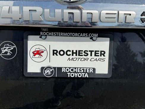 Used 2019 Toyota 4Runner Limited AWD/4WD image 44