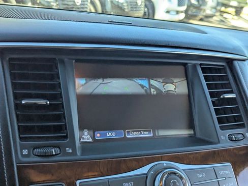 Used 2016 INFINITI QX80 2WD w/ Deluxe Technology Package image 24