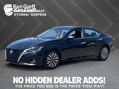 Used 2024 Nissan Altima 2.5 SV