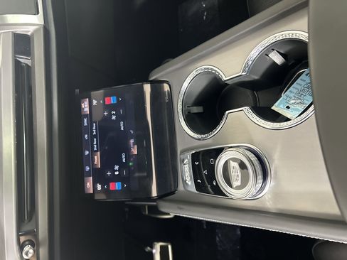 New 2026 Cadillac Vistiq Sport image 28