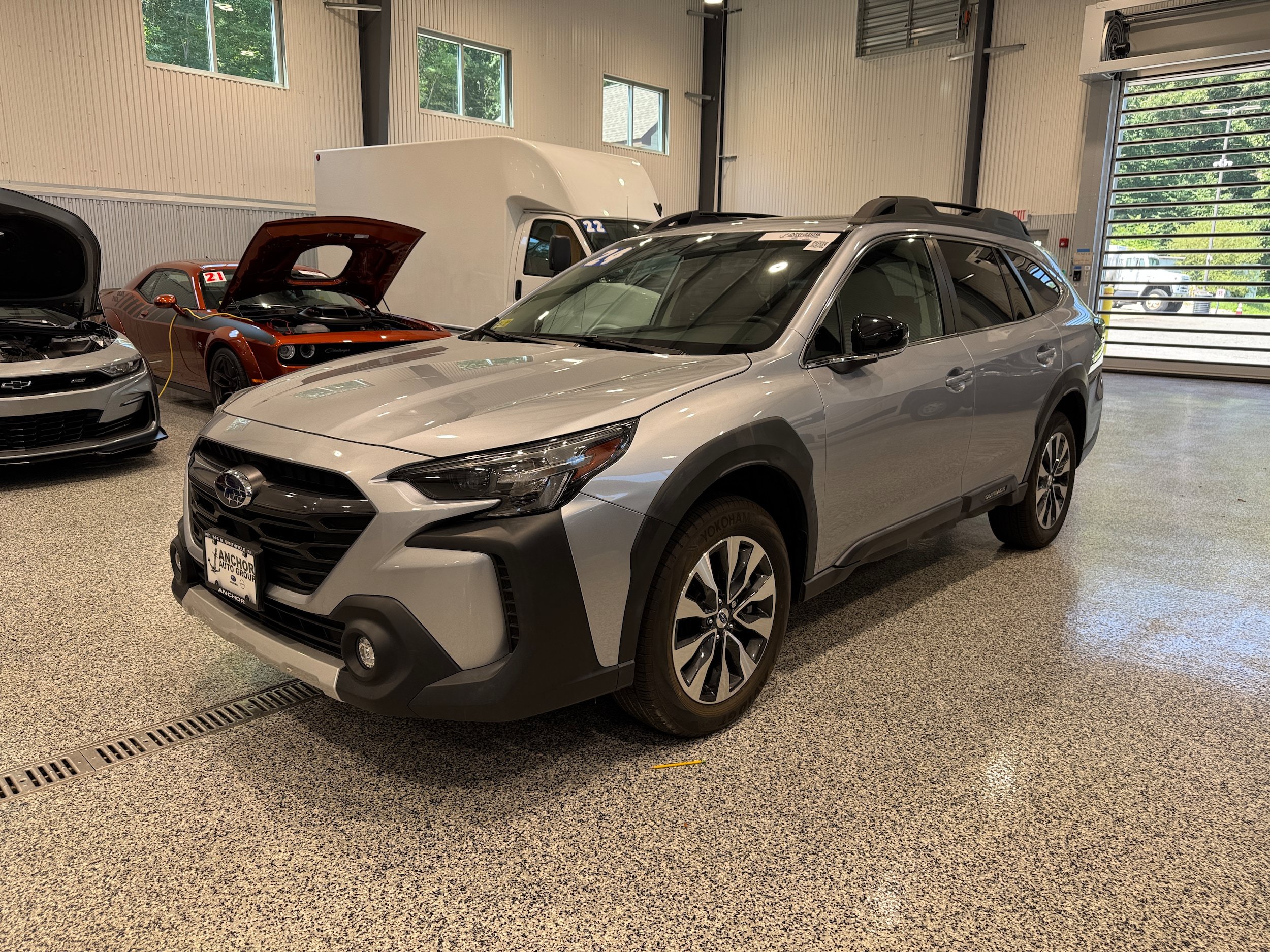 Used 2024 Subaru Outback Limited AWD/4WD image 1