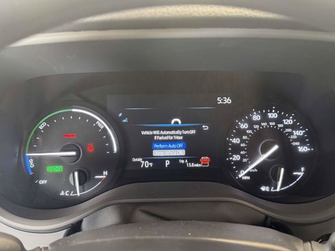 Used 2026 Toyota Sienna LE FWD image 26