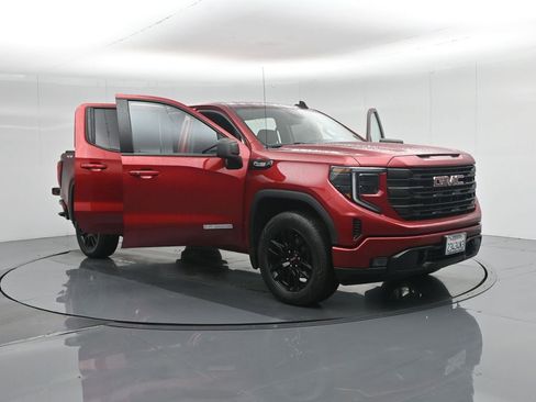 Used 2022 GMC Sierra 1500 Elevation image 38
