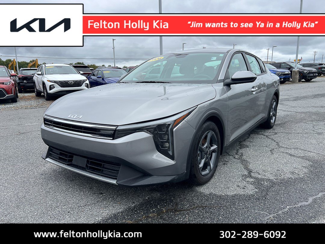 Used 2026 Kia K4 FWD image 1