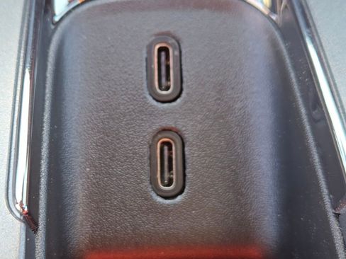 New 2025 Chevrolet Equinox EV RS image 13