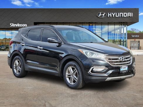 Used 2017 Hyundai Santa Fe Sport image 5