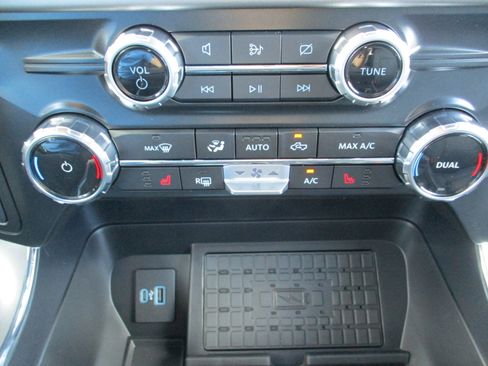 Used 2024 Ford F150 XLT w/ Equipment Group 303A High image 14