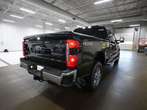 Used 2023 Ford F350 Lariat AWD/4WD image 14