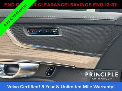 Certified 2025 Volvo XC90 T8 Core image 29