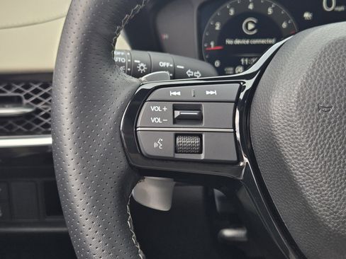 Certified 2025 Acura ADX A-Spec image 28