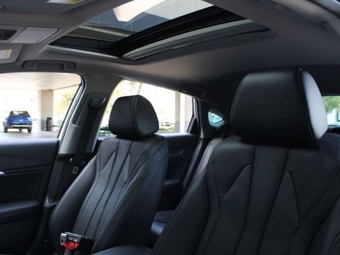 Used 2025 Acura Integra image 18