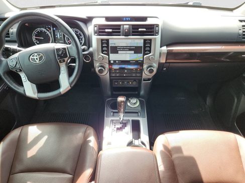 Used 2023 Toyota 4Runner Limited AWD/4WD image 10