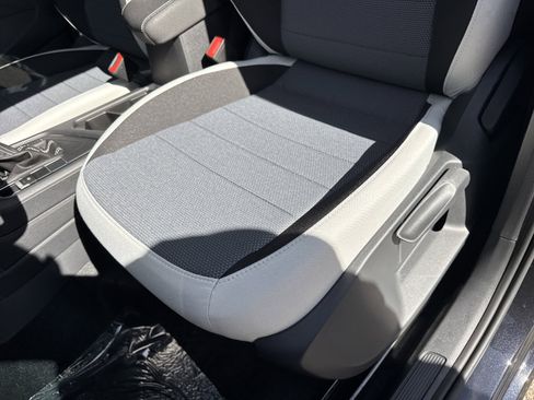 New 2026 Volkswagen Taos S FWD image 15