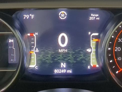 Used 2020 Jeep Wrangler Sport AWD/4WD image 35