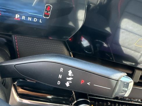 New 2026 Chevrolet Equinox RS w/ Convenience Package III image 21