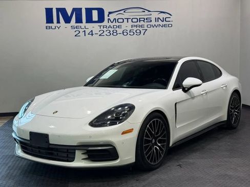 Used 2017 Porsche Panamera 4 image 1