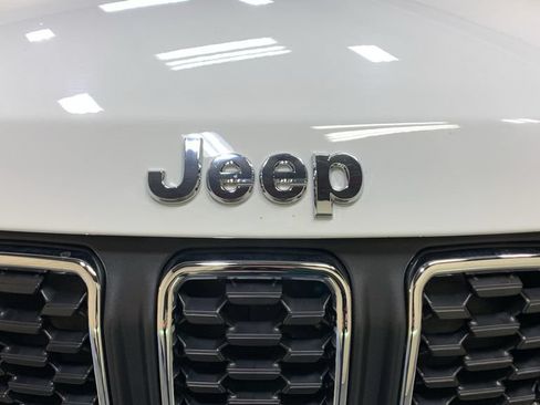 Used 2024 Jeep Compass Sport AWD/4WD image 40