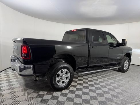 Used 2026 RAM 2500 Big Horn AWD/4WD image 8